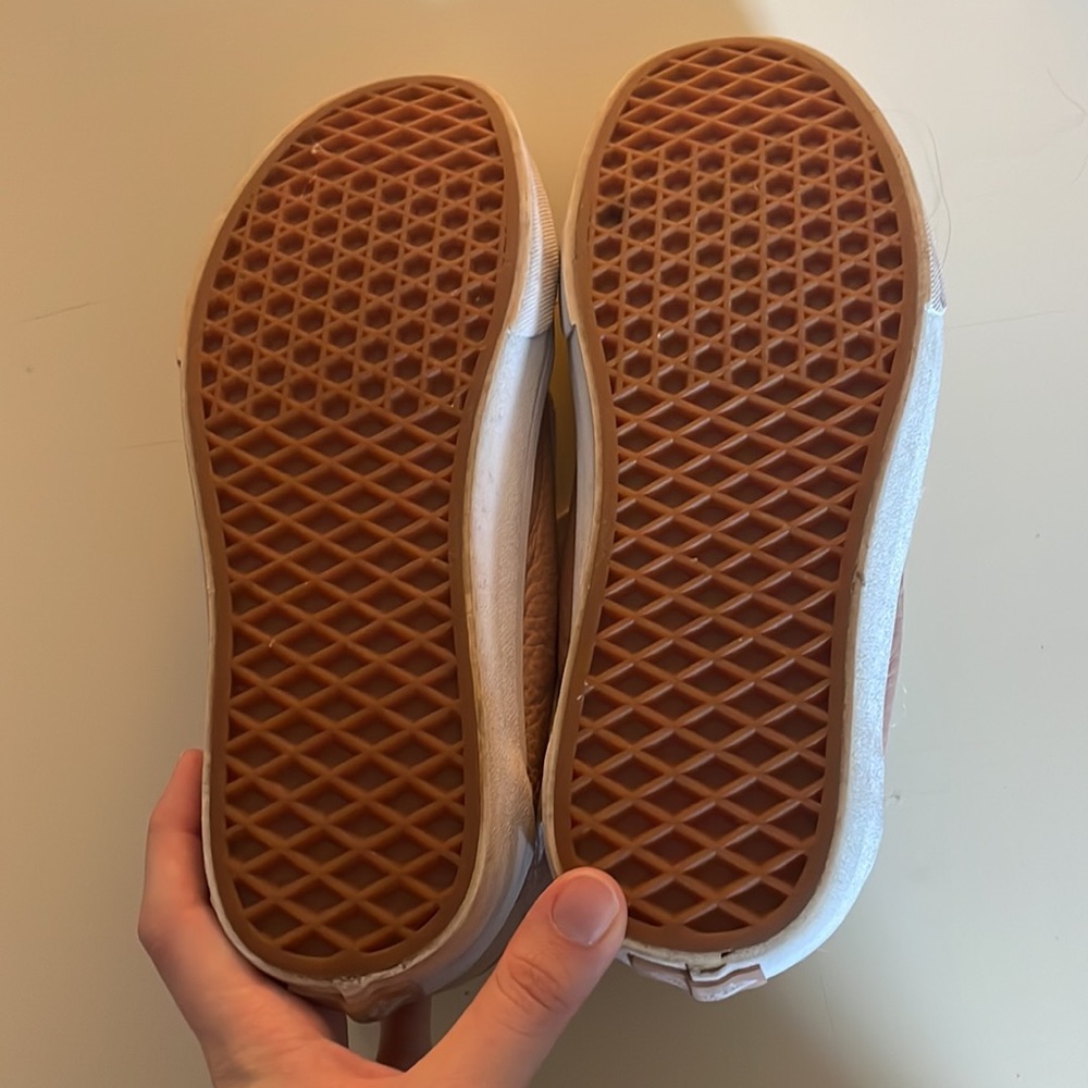 Pink suede vans 8.5 - Picture 3 of 3